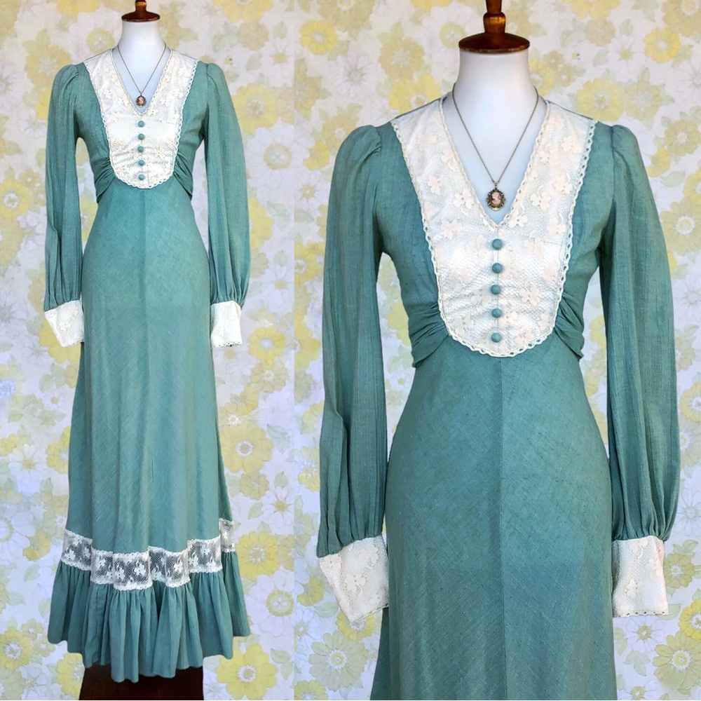 New! True Vintage🌿 70s Sage Green & Cream Lace Maxi Prairie Dress
